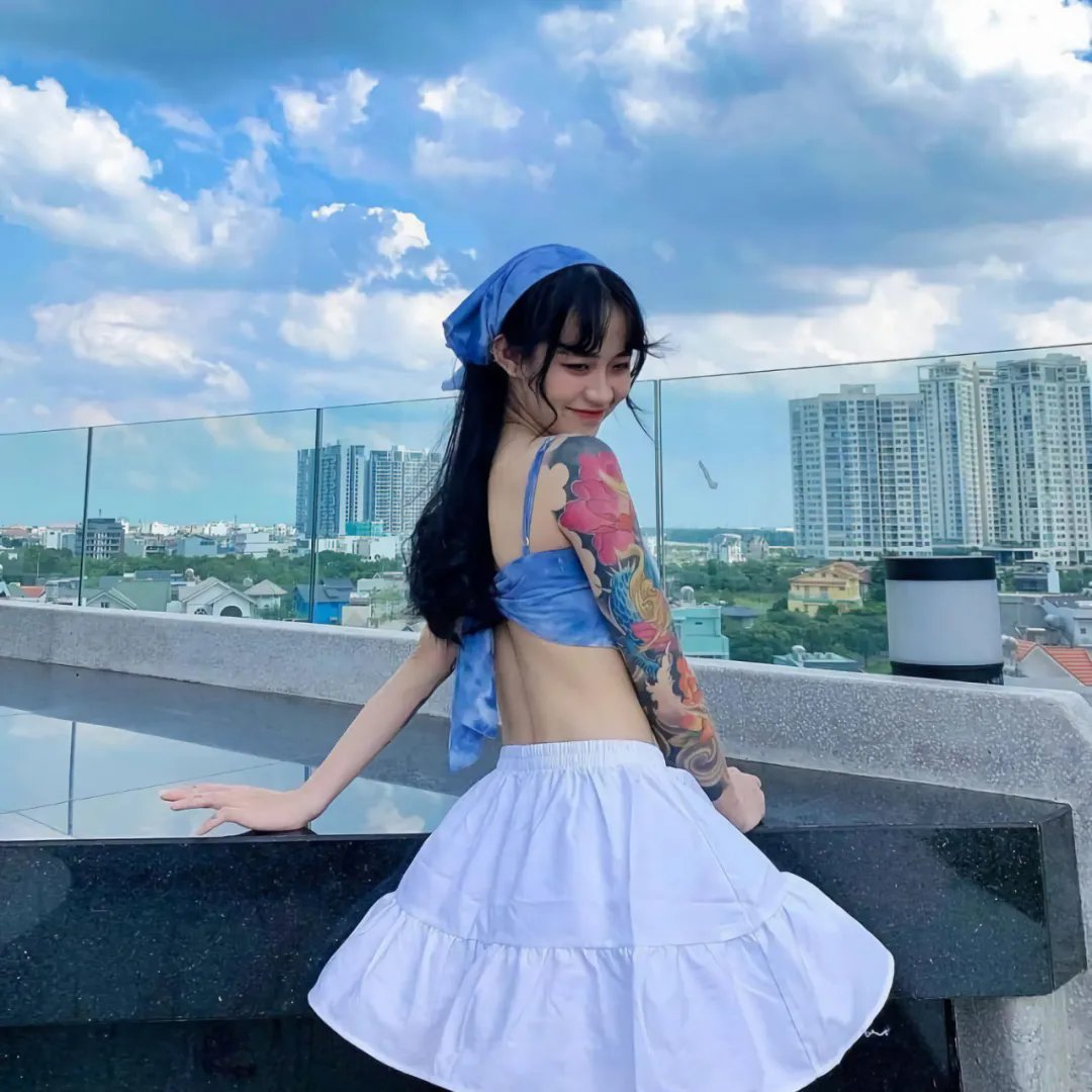 卡斯珀和艾玛的徒步旅行记